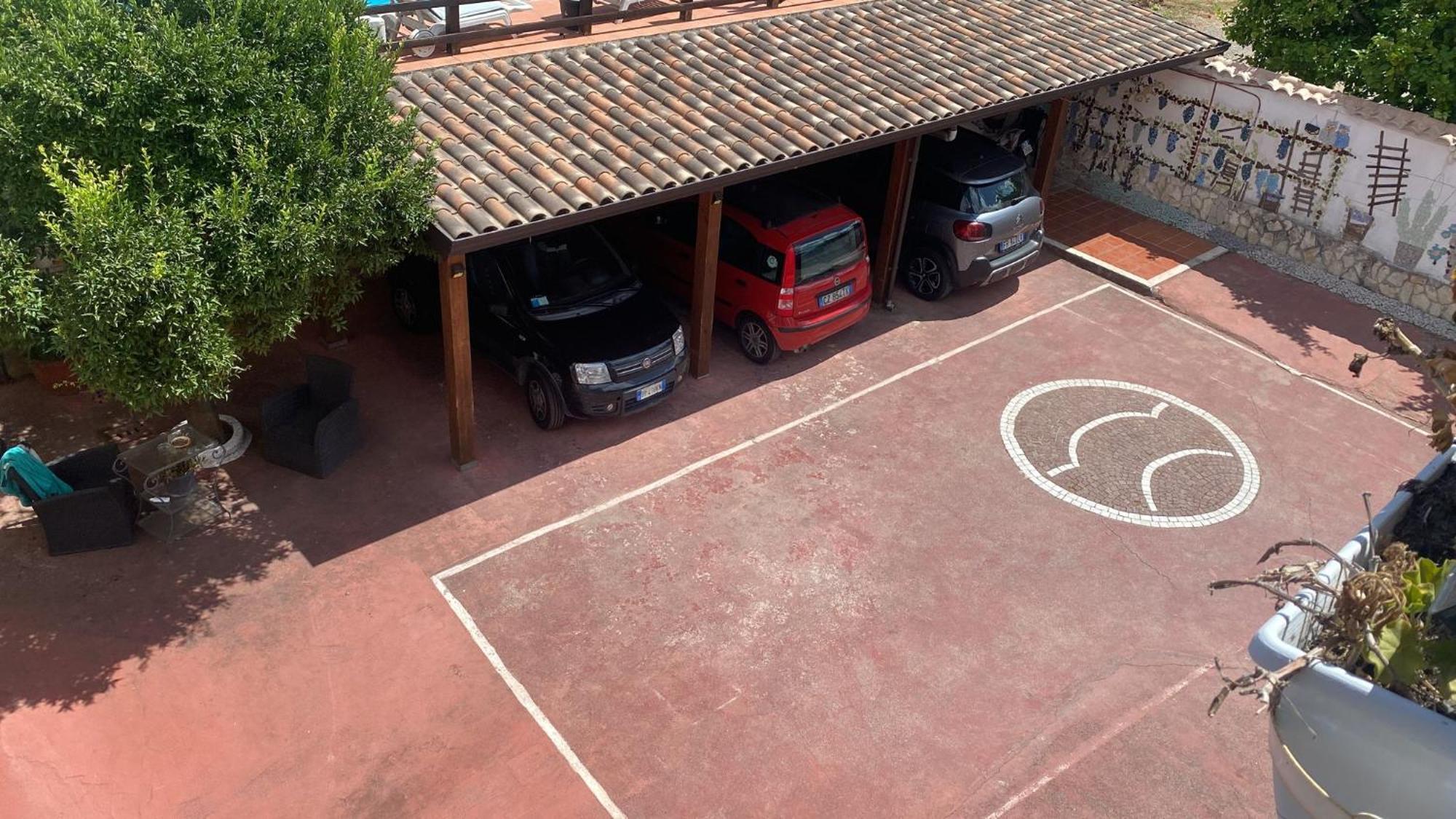 Tabor 1 Garden & Parking Apartamento Nápoles Exterior foto